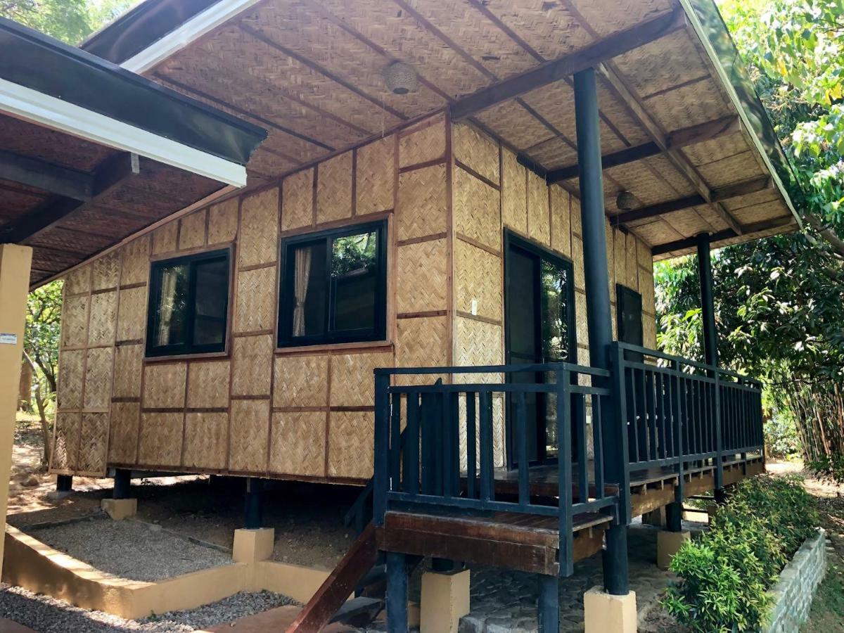 Native House With Beautiful Pool Villa Bagac Екстериор снимка